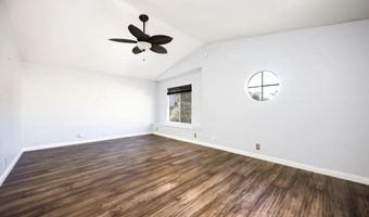 5207 Silver Bluff Dr, Oceanside, CA 92057