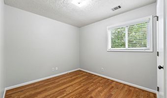 926 River Rock Dr, Woodstock, GA 30188