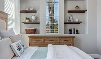 26112 Crescendo Dr, Escondido, CA 92026