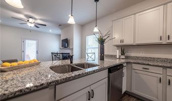 201 Graham Cir, Adairsville, GA 30103