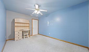 453 Andrew Ave, Bayville, NJ 08721