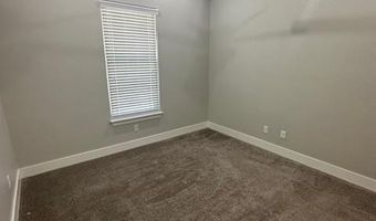 2202 NE Steinbeck Dr, Bentonville, AR 72712