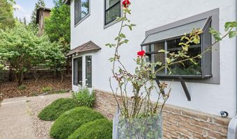 495 Chestnut St 24, Ashland, OR 97520