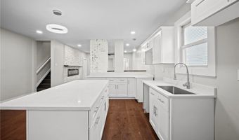 5 Ambridge, Ambridge, PA 15003