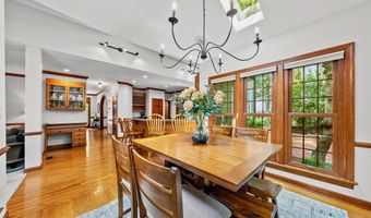 1030 W Sterlington Pl, Apex, NC 27502
