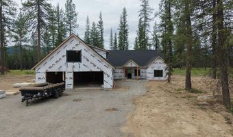 102 Wallace Ln, Blanchard, ID 83804