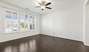 957 Ambergate Sta, Apex, NC 27502