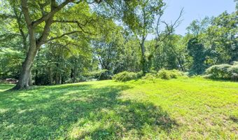 4113 PINERIDGE Dr, Annandale, VA 22003