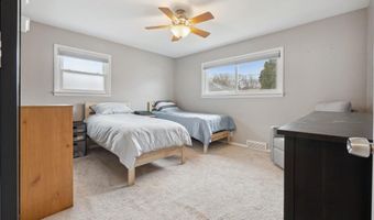 18755 Dale Ave, Allen Park, MI 48101