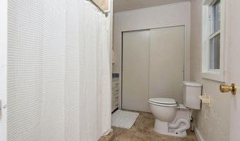 311 W Pleasant St, Aurora, MO 65605