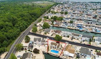 54 Storm Jib Ct, Bayville, NJ 08721