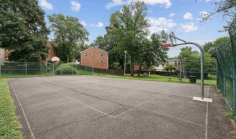 8406 THOMPSON Rd, Annandale, VA 22003