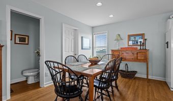 108 N Kinston Ave, Atlantic Beach, NC 28512
