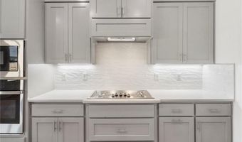 6902 SW Basswood Ave, Bentonville, AR 72713
