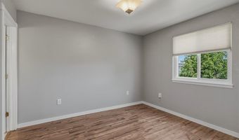 4005 GOLDEN Ct, Cheyenne, WY 82001
