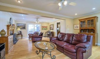 4 Panorama Dr, Alloway, NJ 07461