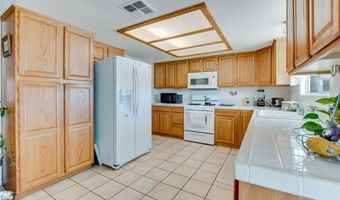 21919 Standing Rock Ave, Apple Valley, CA 92307