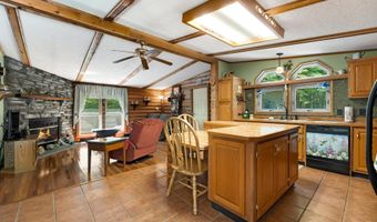 1021 E 500 N, Albion, IN 46701