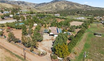 35728 Beauty Vista Ln, Agua Dulce, CA 91390