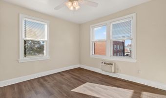 1820 SWANN St NW #403, Washington, DC 20009