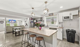 2 S 25th Ave, Beech Grove, IN 46107