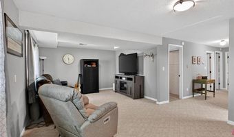 1802 Oak Knoll Dr NE, Alexandria, MN 56308