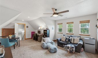 9180 Lee Harris Rd, Bentonville, AR 72713