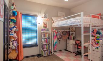 1005 Buffalo Ct, Abernathy, TX 79311