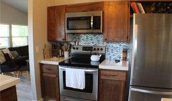 4 Tilbury Ln, Bella Vista, AR 72715