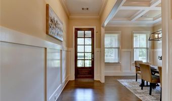 101 Spur Ln, Alpharetta, GA 30009