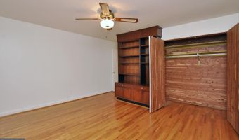 7024 RICHARD Dr, Bethesda, MD 20817