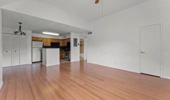 415 LAKEPOINTE Dr 207, Altamonte Springs, FL 32701