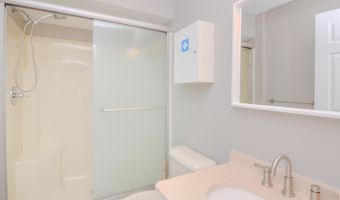 1892 Lindsay Ln, Ann Arbor, MI 48104