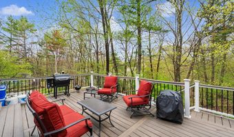 29 Old Sawmill Rd, Bedford, NH 03110