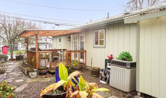825 SW WALNUT St, Albany, OR 97321