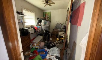 510 S 5th St, Aurora, NC 27806