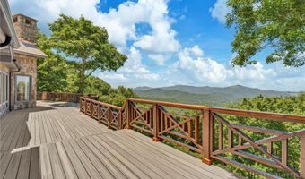 1122 Summit Park Dr, Banner Elk, NC 28604