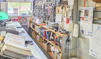 331 N Idaho St, Arco, ID 83213