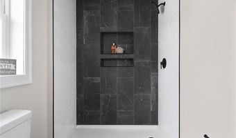 27 Holly St, East Providence, RI 02915