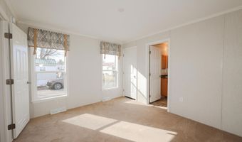 19 Parker Ave, Raymond, NH 03077