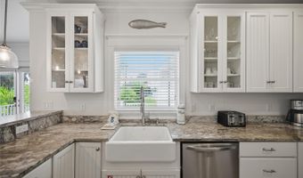 246 GLADIOLUS St, Anna Maria, FL 34216