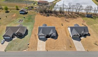 218 Little Man Dr, Boiling Springs, SC 29316