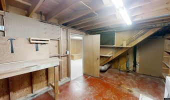 2631 Navarre Rd, Casper, WY 82604