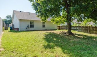 904 Krug Rd, Bentonville, AR 72712