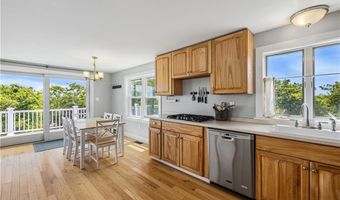 1232 Lot 194-3 Pilot Hill Rd, Block Island, RI 02807
