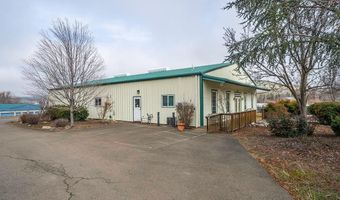 425 Applegate Way, Ashland, OR 97520