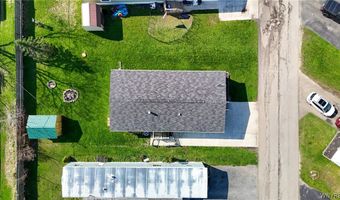 1406 East Dr, Alden, NY 14004