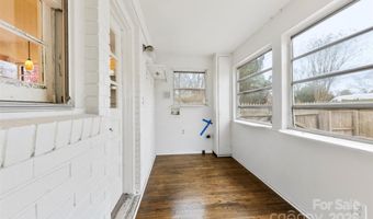3918 Woodgreen Ter, Charlotte, NC 28205