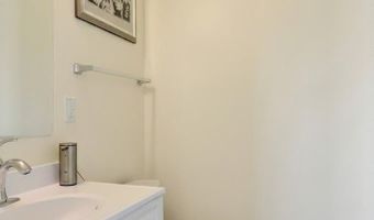 604 AVENUE A, Bayonne, NJ 07002