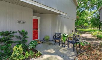 626 Red Oak Cir, Altamonte Springs, FL 32701